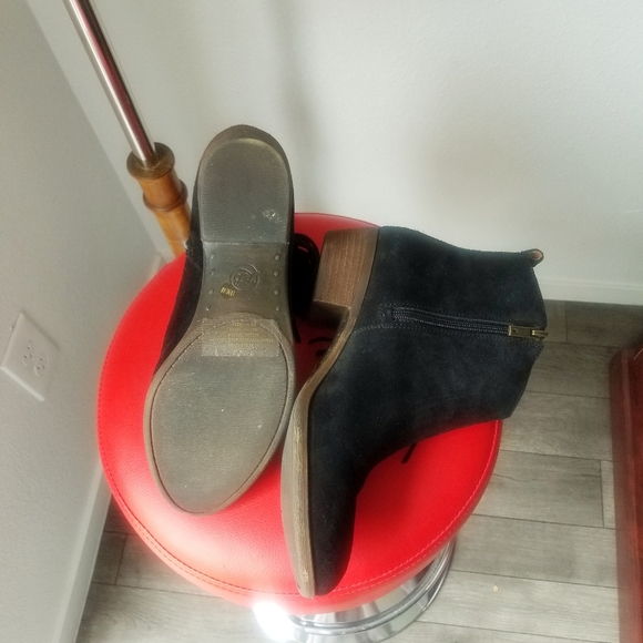 Lucky Brand Black Suede Booties with Fringe Size 10 - Picture 6 of 7